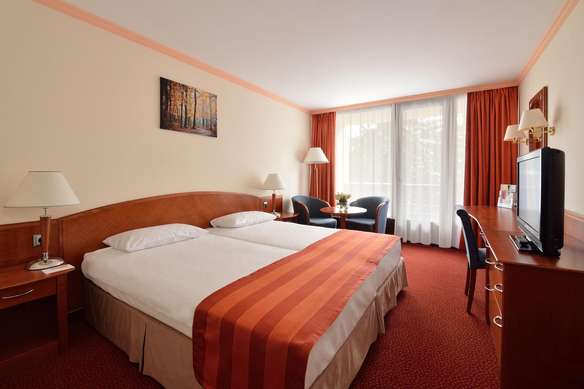 Ensana Thermal Sárvár Extérieur photo