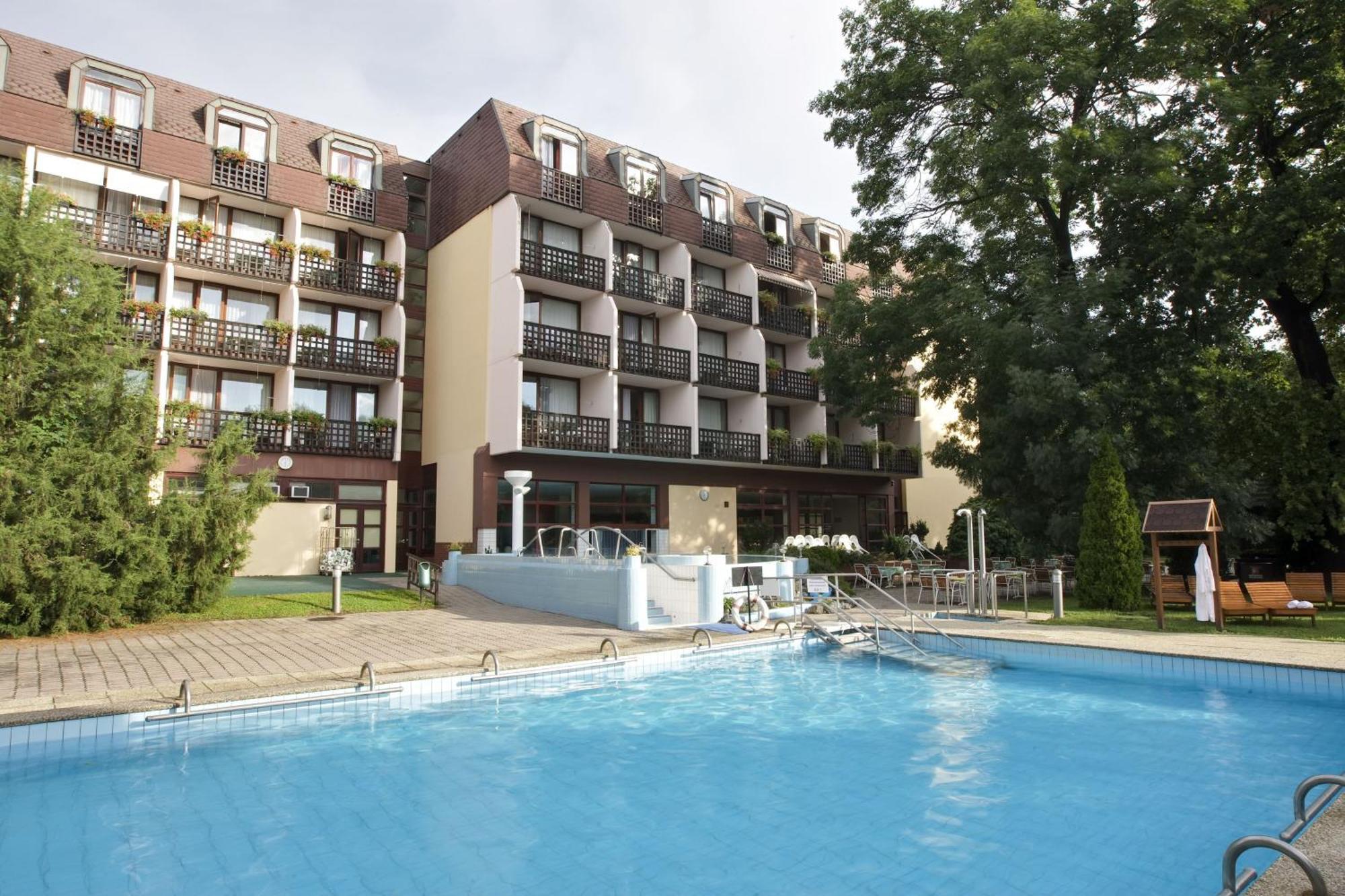 Ensana Thermal Sárvár Extérieur photo